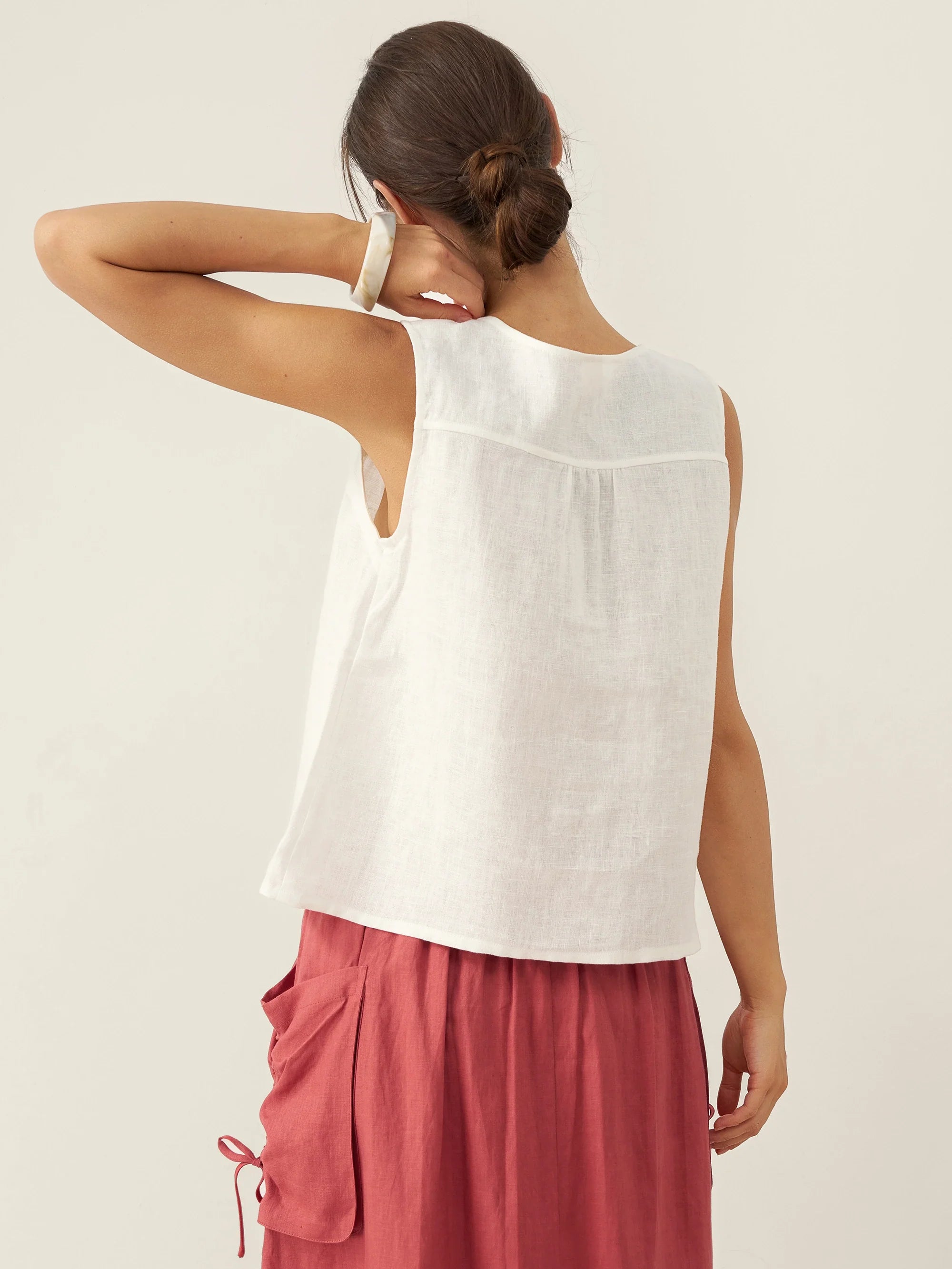 Linen V-Neck Sleeveless Tank Top