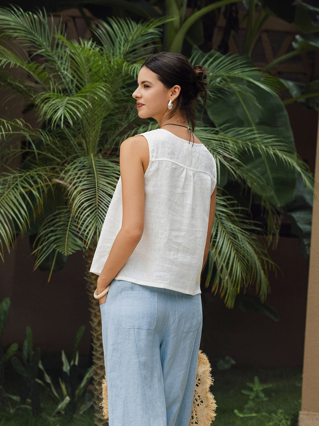 Linen V-Neck Sleeveless Tank Top